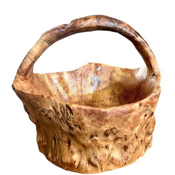 Large vintage carved wooden burled basket bowl. Root wood decorative basket. - Picture 2 of 9